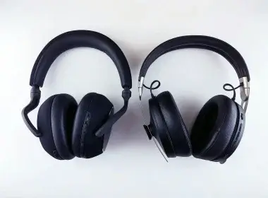 How To Use Two Headphones On Pc