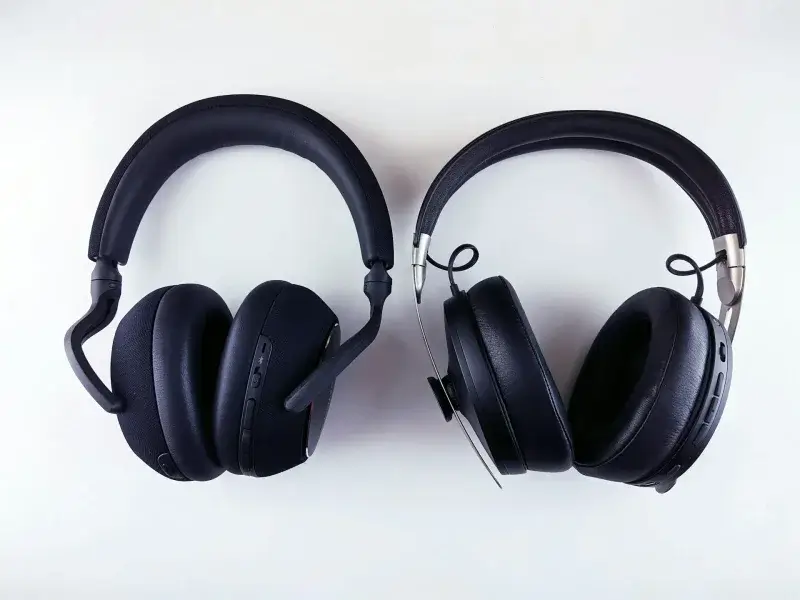 How To Use Two Headphones On Pc