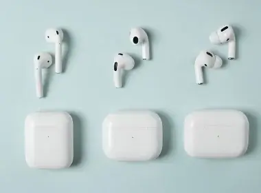 How to turn on noise canceling on AirPods
